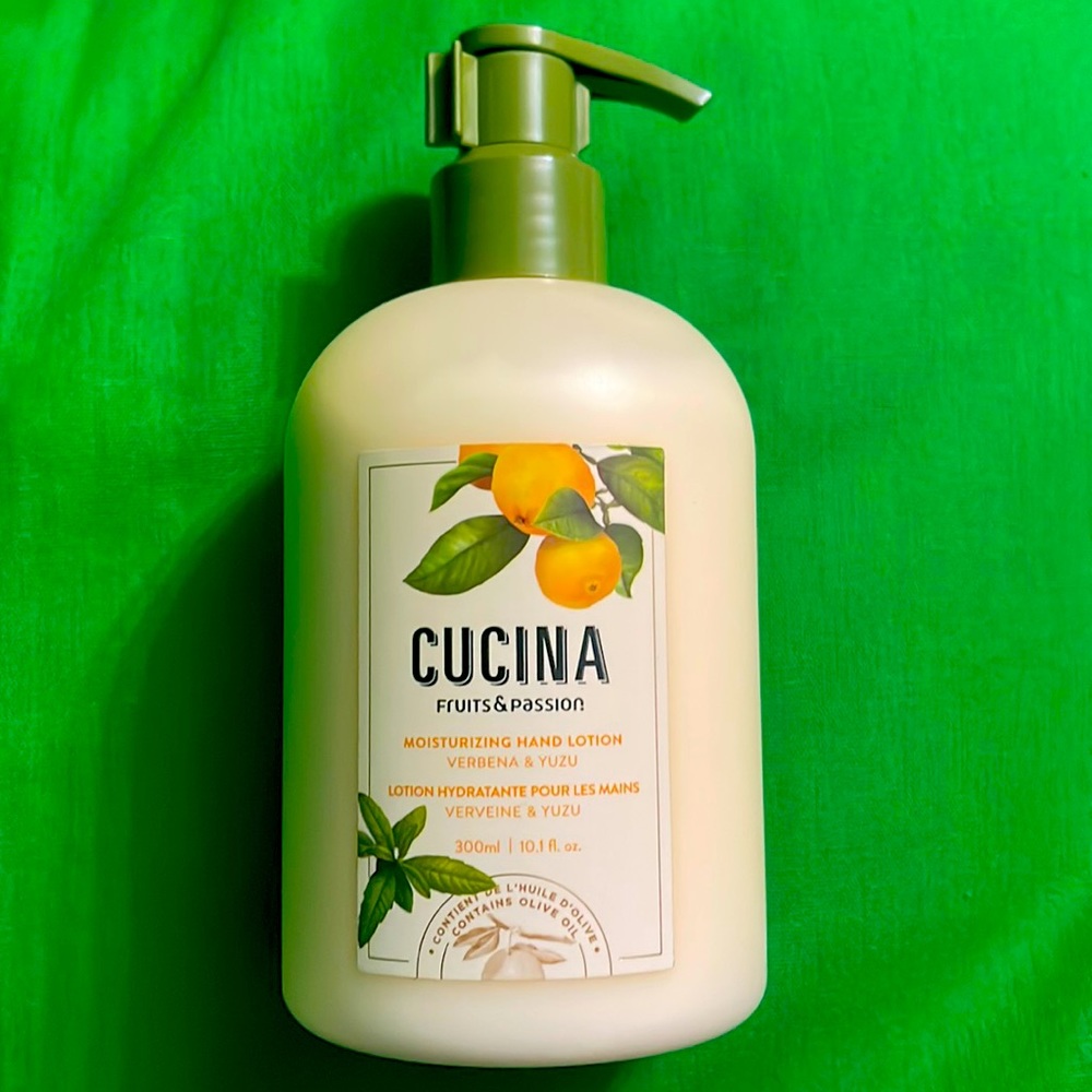 BRAND NEW CUCINA VERBENA & YUZU HAND LOTION. $10